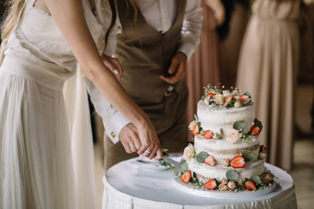 The Tradition of Cake Cutting - American Wedding Wisdom